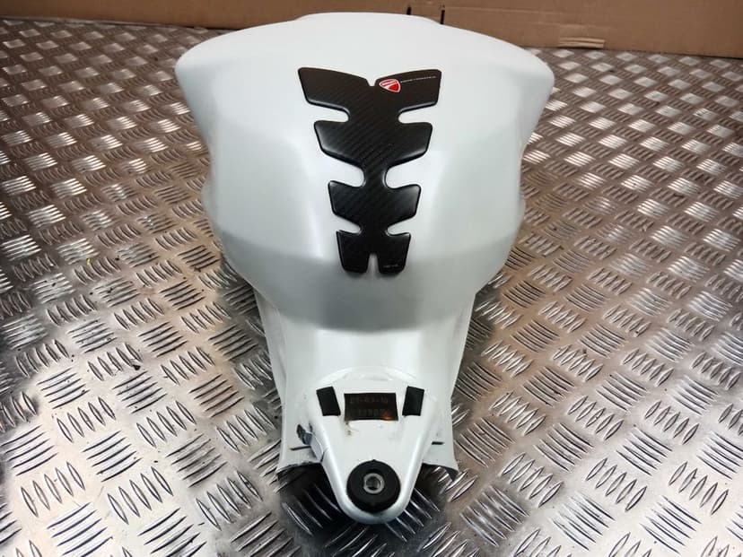 Ducati Panigale 959 Zbiornik Paliwa Biała Perła Bak Paliwa Biały 16-19