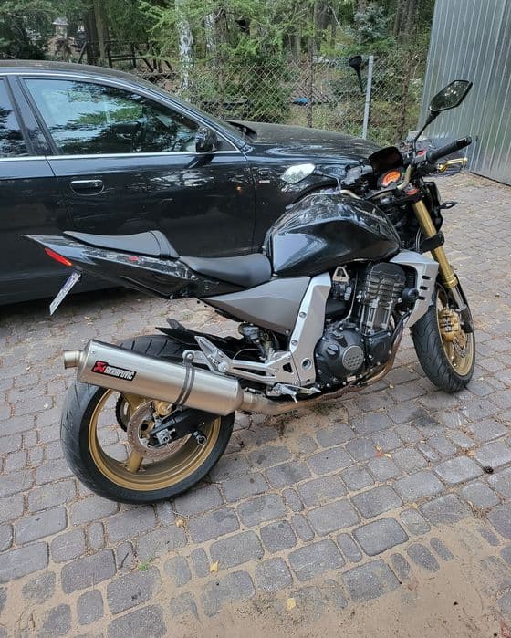 Kawasaki Z1000 SUPER STAN!