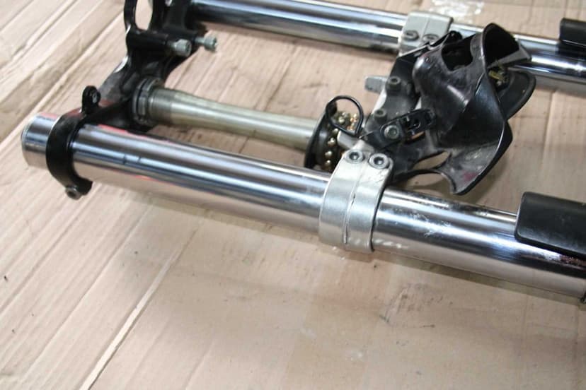 Lagi Półki Laga Sztyca PROSTE SPRAWNE Yamaha R6 RJ05 RJ09 5SL 03-05