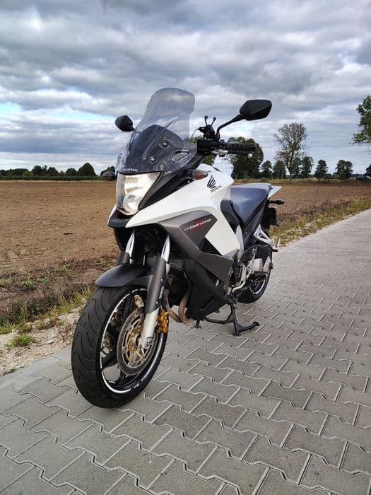 Honda VFR Crossruner X 800