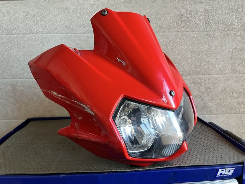Lampa kawasaki z 750 czasza owiewka