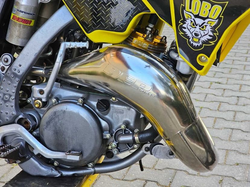 Unikat Suzuki RM 125 Projekt LoboMoto