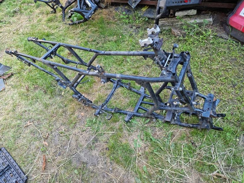 RAMA HONDA TRX 420  500 części silnik wał kartery dyfer wahacz magneto