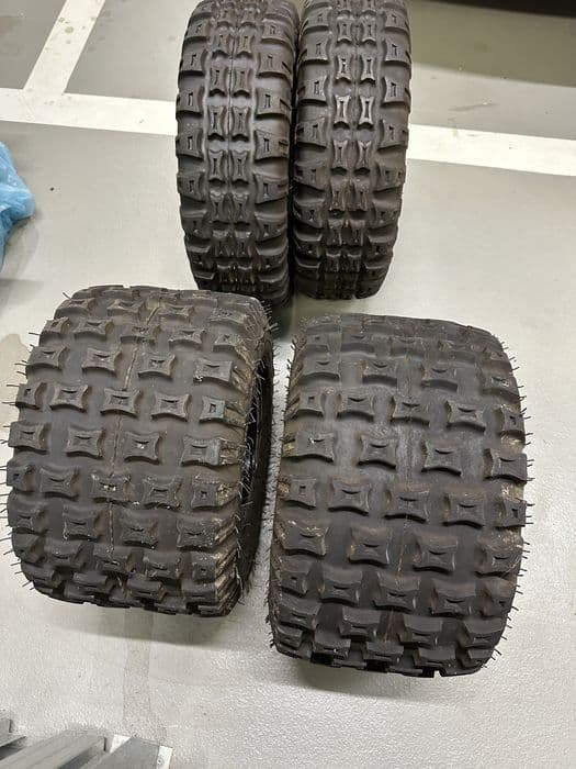 Komplet opon kół quad Yamaha Raptor Can am DS 450 18x10-8 20x6-10