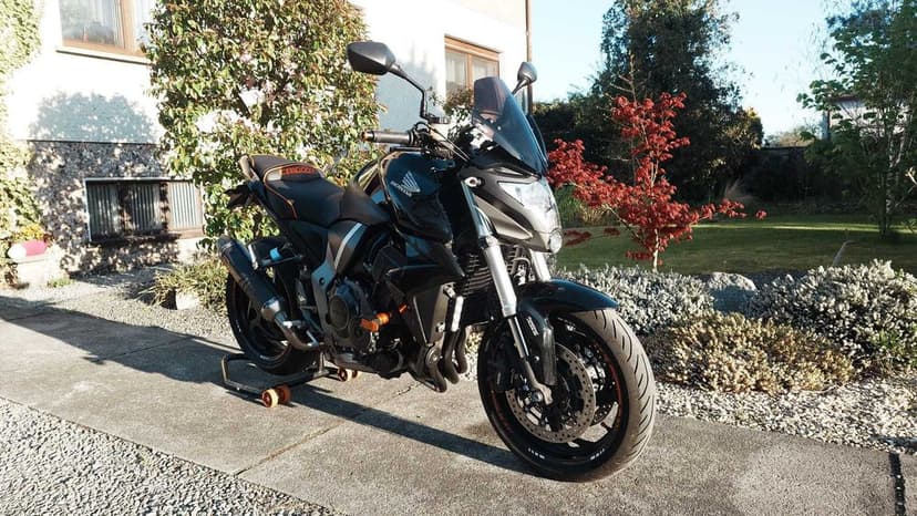 Honda cb1000r Abs 2010r Bogate wyposażenie Akrapowich