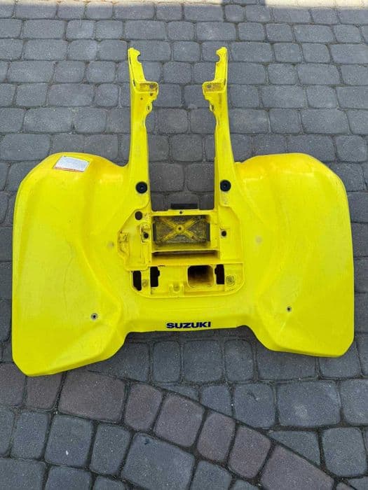 blotnik tyl Suzuki LTZ 400 r 03-08 nadkole plastik tylny zderzak