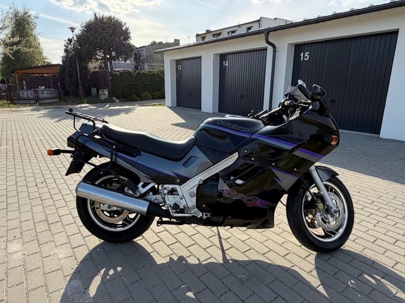 Suzuki GSX 1100F / Stan kolekcjonerski/26 tyś przebiegu !!