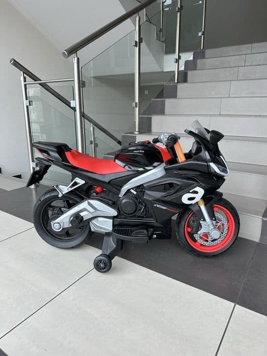 Motocykl elektryczne Aprilia RS660