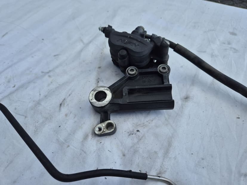 Tylny Zacisk Hamulcowy Kawasaki Ninja 400