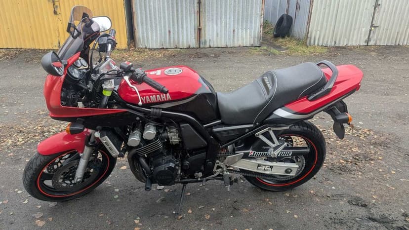 Motocykl Yamaha FZS 600 fazer 2000r OBNIŻKA DO 08.03