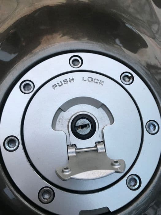 Honda cbr 1100 xx bezwypadek oryginal