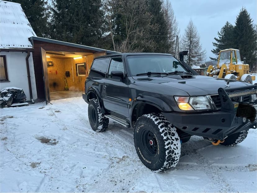 Nissan patrol y61 2.8