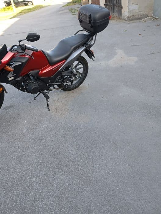 Honda CBR 125 FCBF 125 m rok 20.05.2023r. stan bardzo dobry