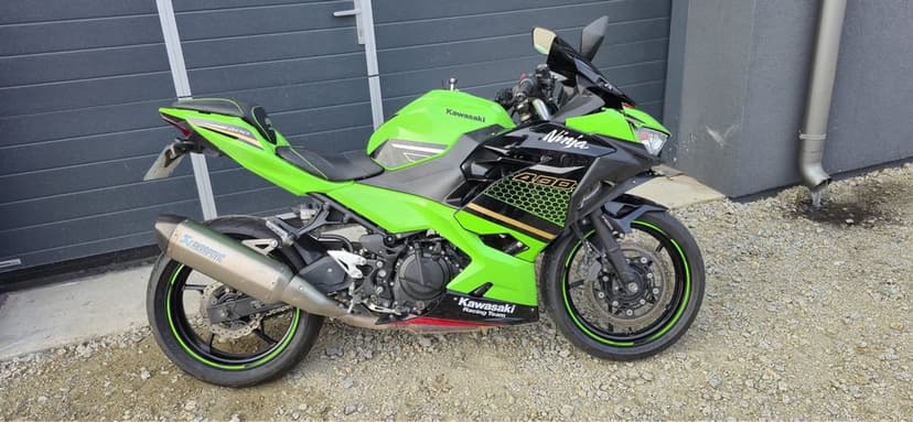 Kawasaki Zx 400 Ninja KTRC. 20 rok