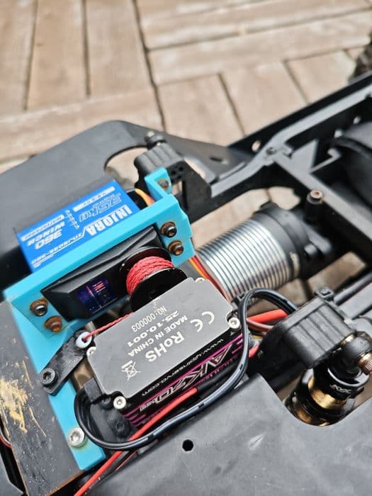 RC Nissan Patrol Yikong 4107