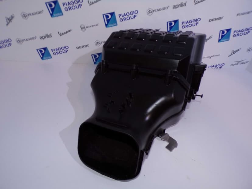 AirBox Obudowa Filtra Powietrza Aprilia RS660 Tuono 660 OEM.