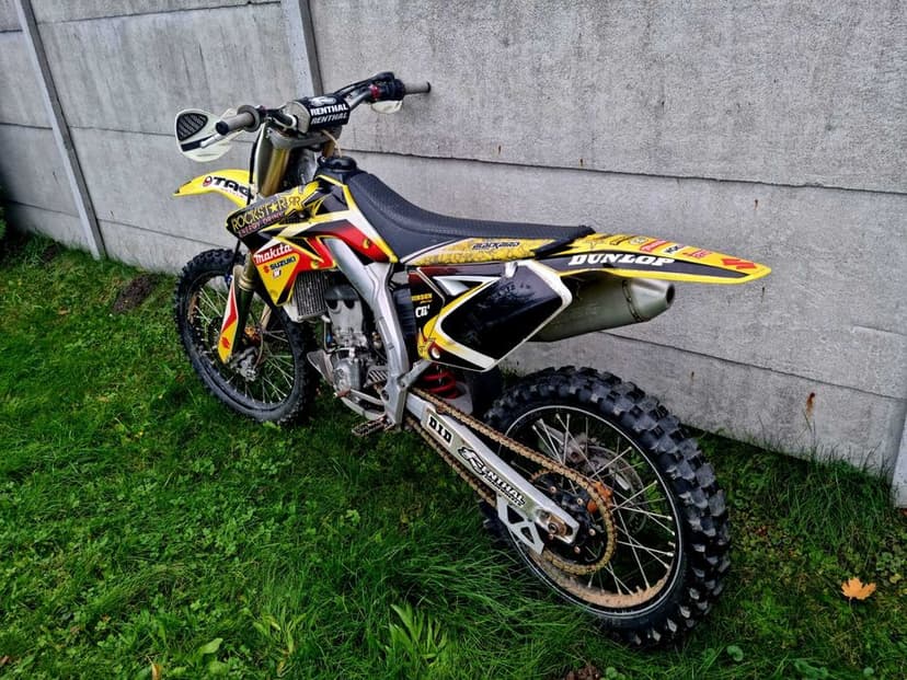 Suzuki rmz 250 z 09r