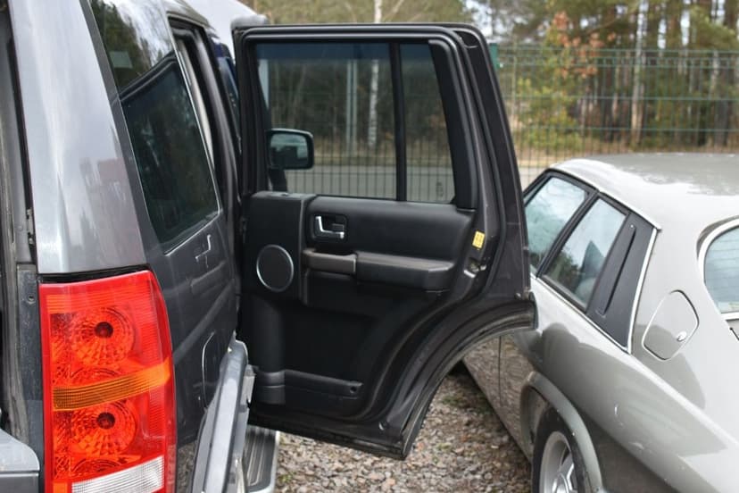 Zamek drzwi prawy przód/tył Land Rover Discovery 3 Centralka EU