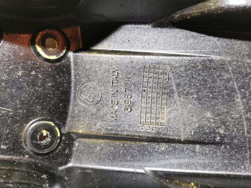 Suzuki RM 85 osłona błotnik przód owiewka