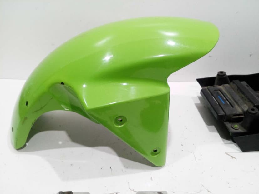 Kawasaki zx 636 licznik błotnik nadkole węże mocowanie rej