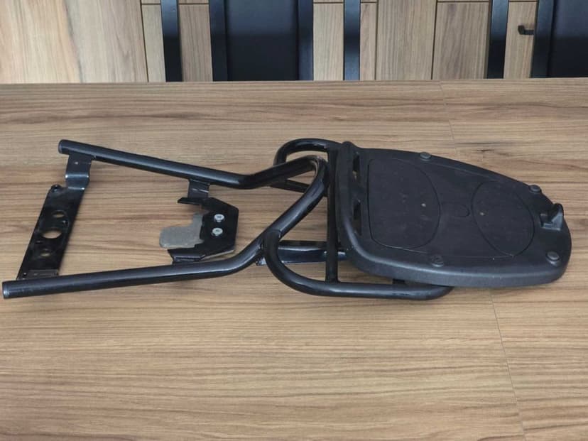 Stelaż motocyklowy z kufrem GIVI i torbą na bak do Kawasaki zx10r zx6r