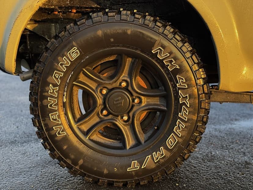 Suzuki Jimny 4x4 Lift LPG Skora Nawigacja Klimatyzacja