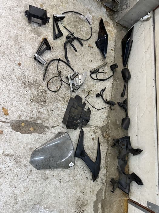 Yamaha Fz6 s1 s2 częsci stopka plastik silnik osłona