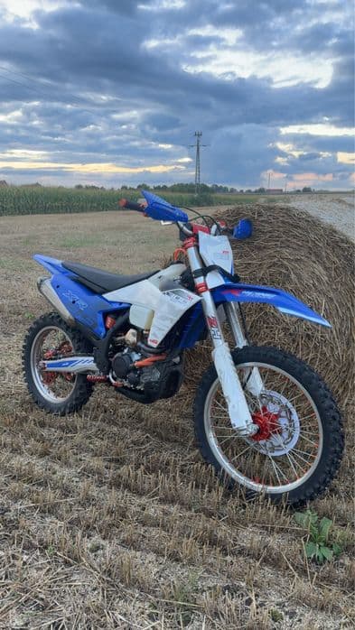 Asix xr99 jak nowy !! 9 600 tys jak nowy !! Odbiór od poniedziałku