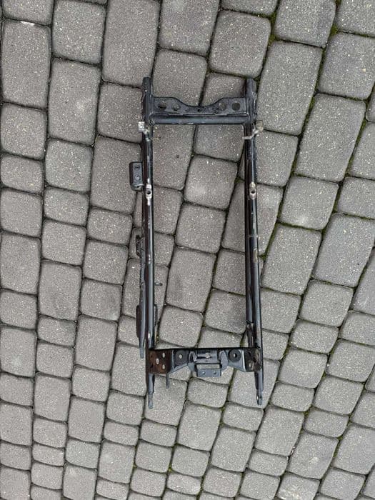 Suzuki LTZ 400 stelaz tyl subframe zadupek OEM 2003-2008