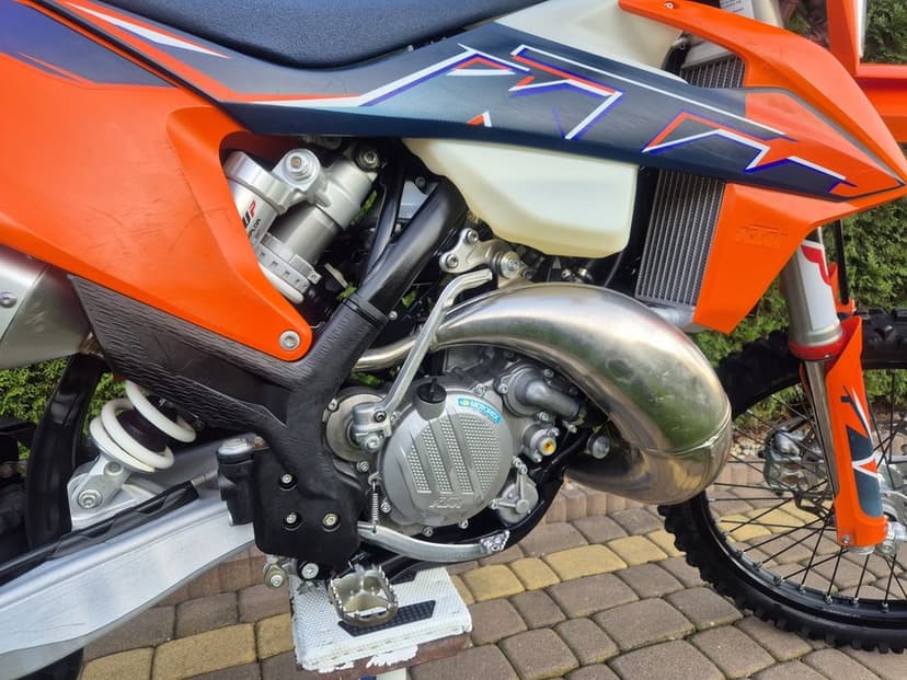 Ktm exc 150 model 2022 45h Super stan (Husqvarna)