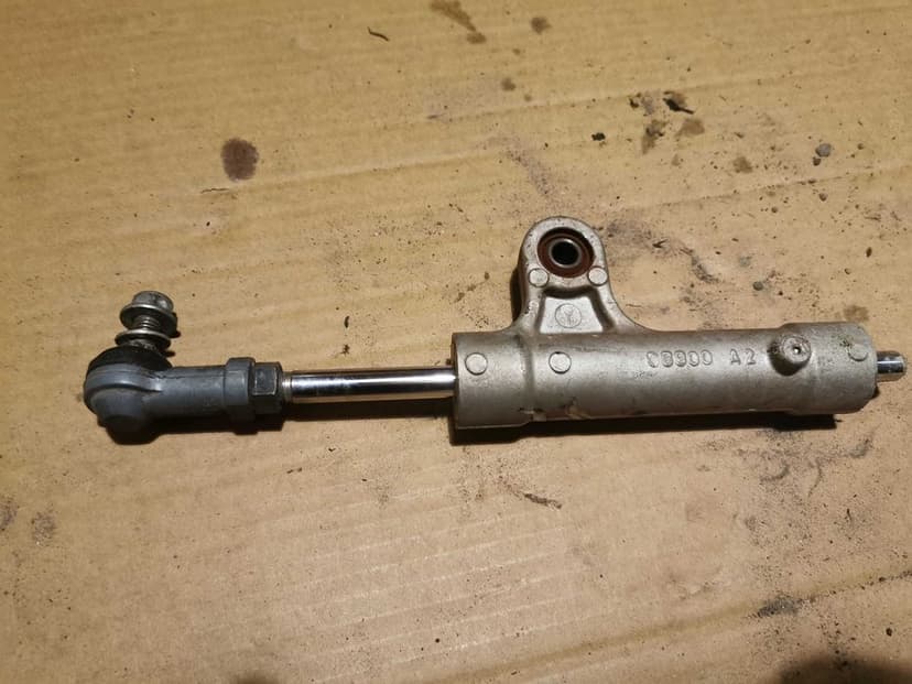 Sprzedam części do GSX-R 750 K5