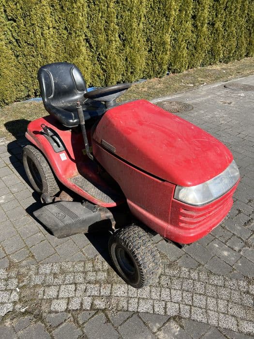 Traktorek kosiarka jonsered lt2117A(husqvarna  craftsmann stiga tanio)