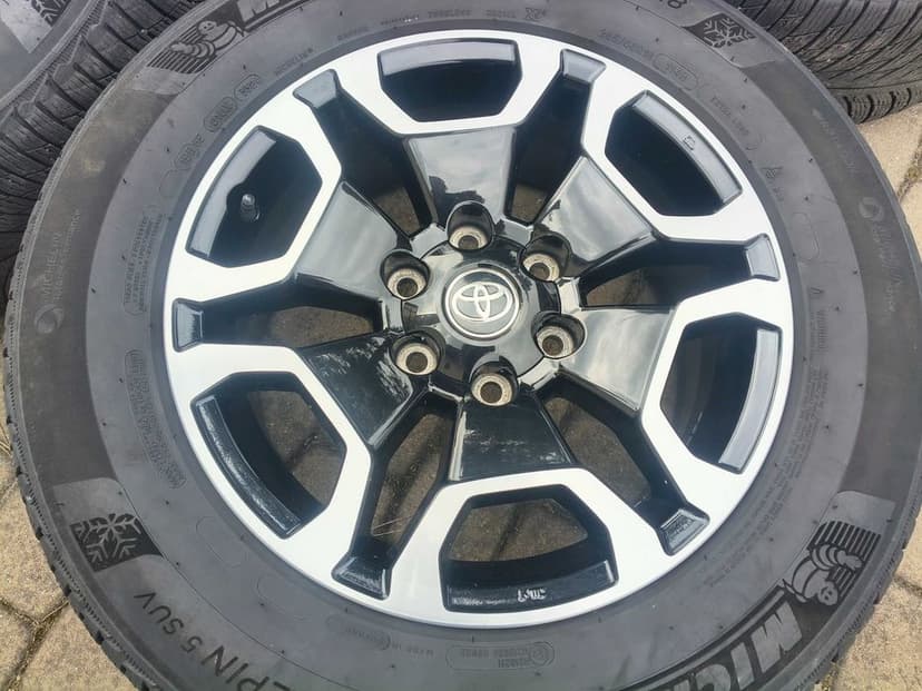 Felgi aluminiowe oryginalne TOYOTA HILUX 6x139,7  18x7,5J R18