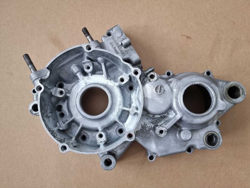 Kartery obudowa silnika Kawasaki KX 125 r. 92-93