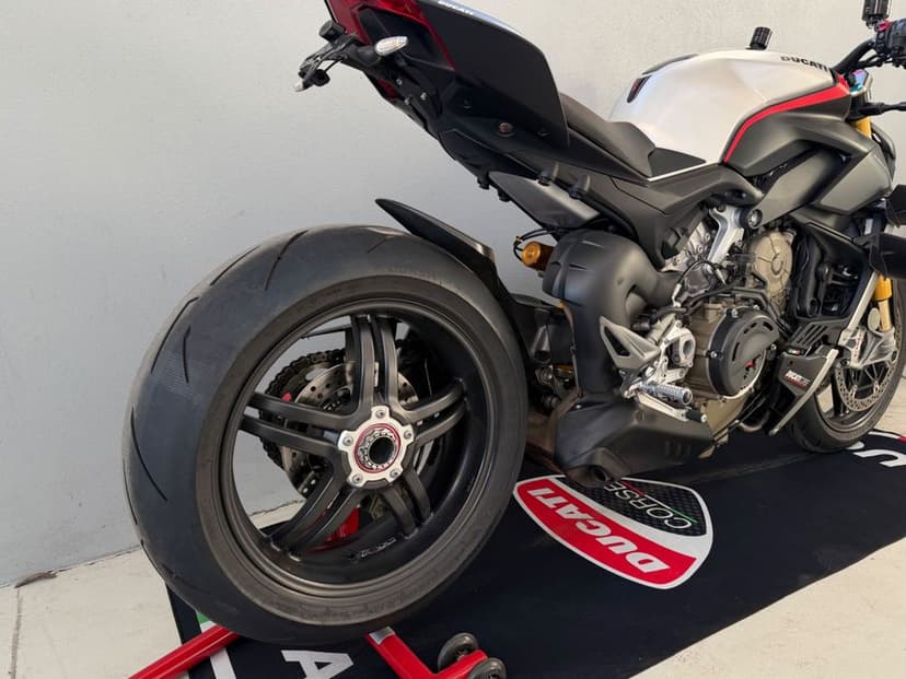 Ducati Streetfighter V4SP 23r