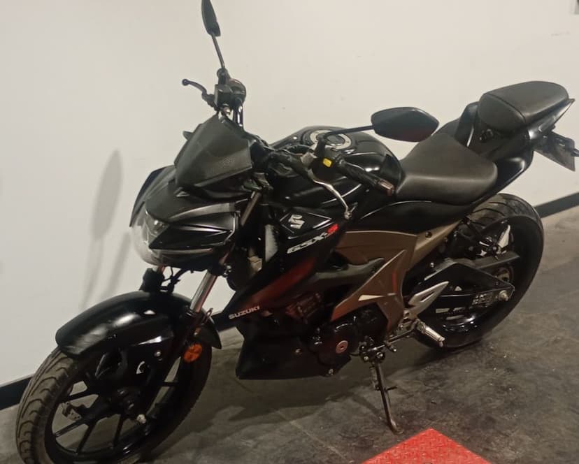 Suzuki GSX-S  125  2018 rok, przebieg 21500