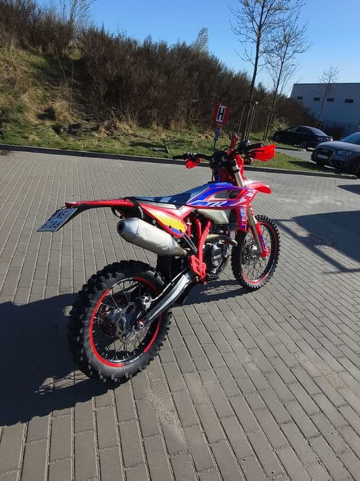 Beta 350 RR Racing 2022 - Salon Polska