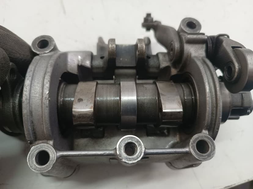 Wałek rozrządu mostek głowicy dekompresator honda crf 450 / 02-08r