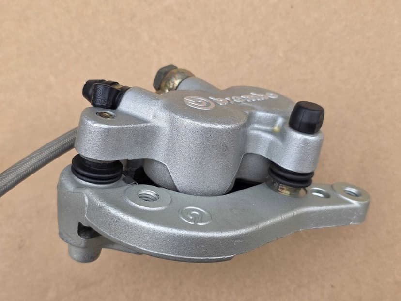 Przód przedni zacisk hamulcowy BREMBO KTM sx sxf exc 125 - 525 r 00-08