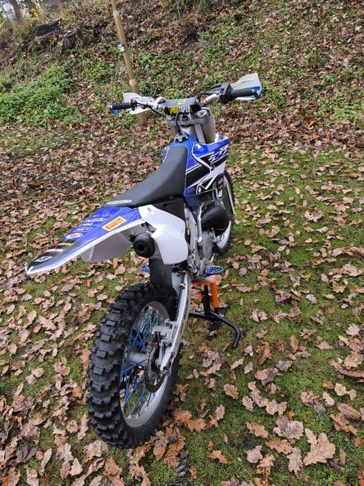 Yamaha YZ 250 Aluminiowa Rama  2t (cross ,cr,crf,RM,SX,sxf,)
