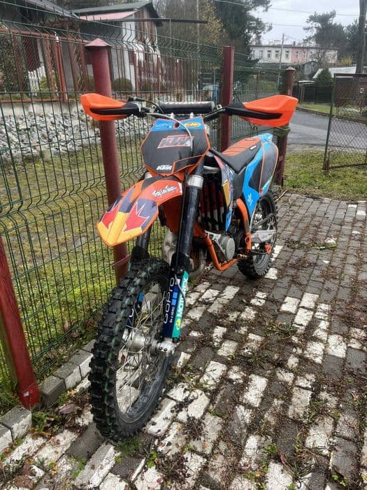 Cross KTM sx 125