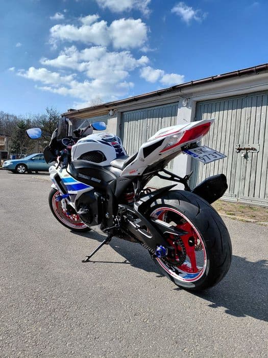 Sprzedam gsxr 1000 L3 one milion