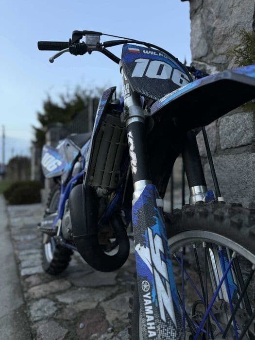 Motocykl YAMAHA YZ 125