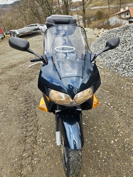 Sprzedam honde vfr 800