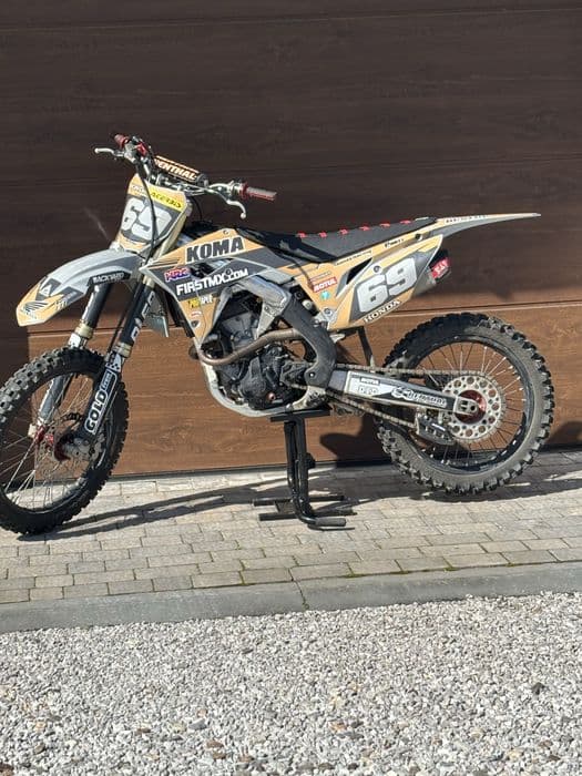 Honda CRF250R18r-127mth od nowości-yoshimura rs9t-3 mapy-doinwestowana