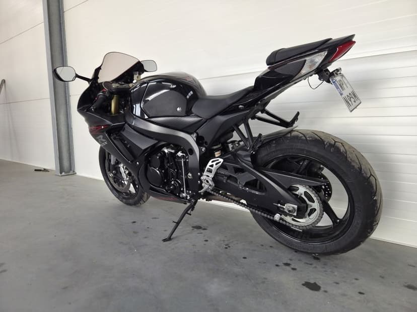 Suzuki gsxr 750 2011 l1