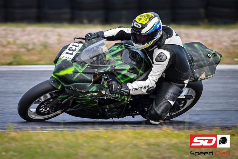 Suzuki Gsxr  600 k8 tor torówka torowy