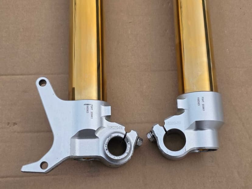 Przednie zawieszenie lagi OHLINS FGKT 2096 Ktm SX SXF Husqvarna FC TC