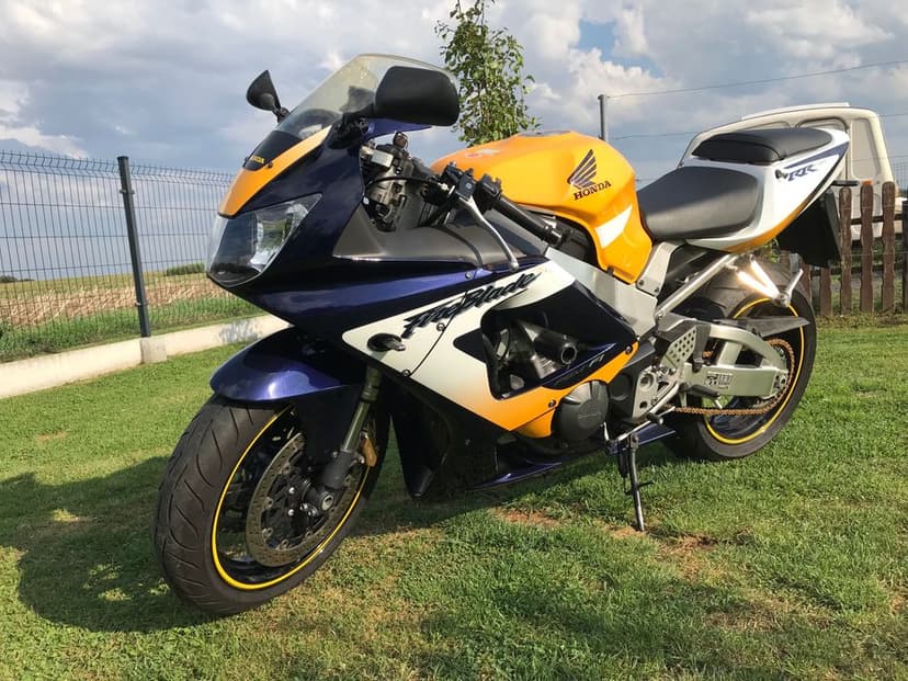 Piękna Honda CBR 929rr Fireblade