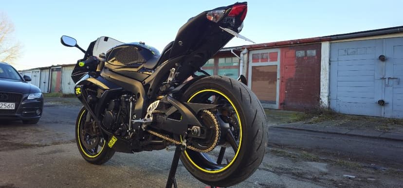 Suzuki GSX-R  600 L0 2010r.